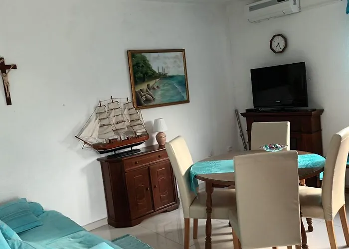 Arbanas Apartament Rab Town