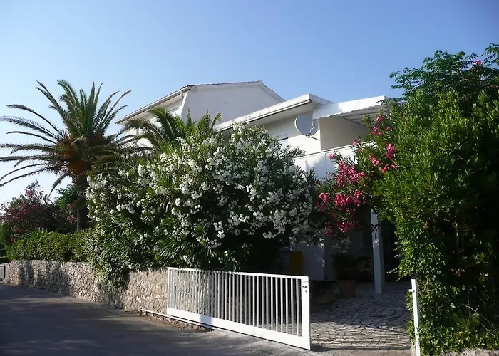 Arbanas Rab Town